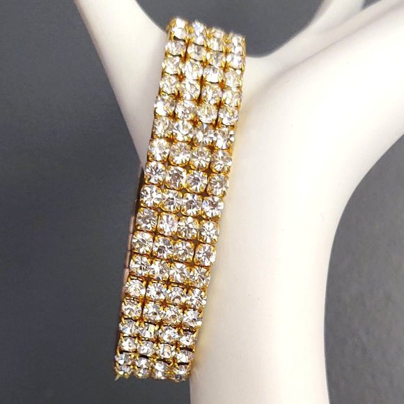 Jewelry - Gold and cz stretch bracelet